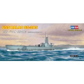 Plastic kit ships HB87011