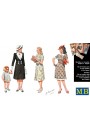 Plastic kit figures  MB35148