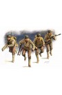 Plastic kit figures  MB3520