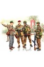 Plastic kit figures  MB3533